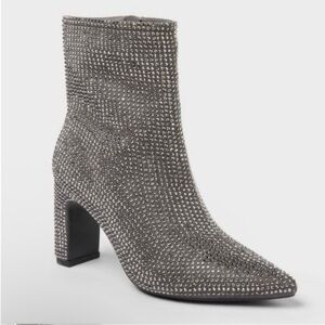 🆕-A New Day- Low Shaft Heeled Rhinestones Boots with Memory Foam Insole